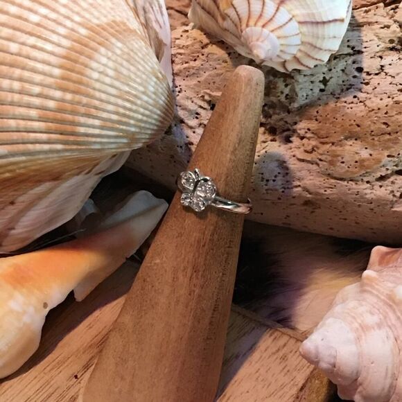 Sterling Silver Butterfly CZ Toe Ring Midi Ring - Picture 5 of 5